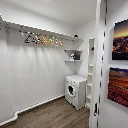 First Studio Bukarest Kültér fotó